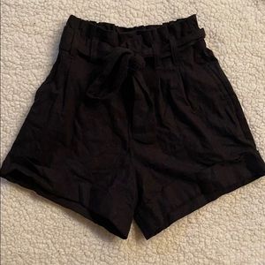 Abercrombie Tie front black shorts